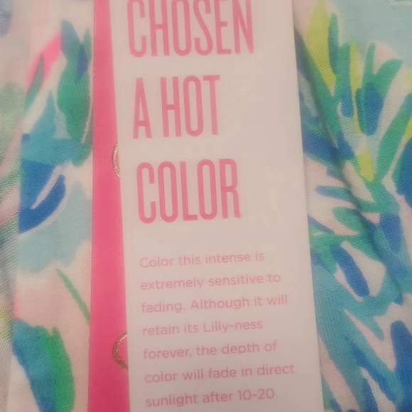 Floral Sleeveless V-Neck Dress - Picture 6 of 7